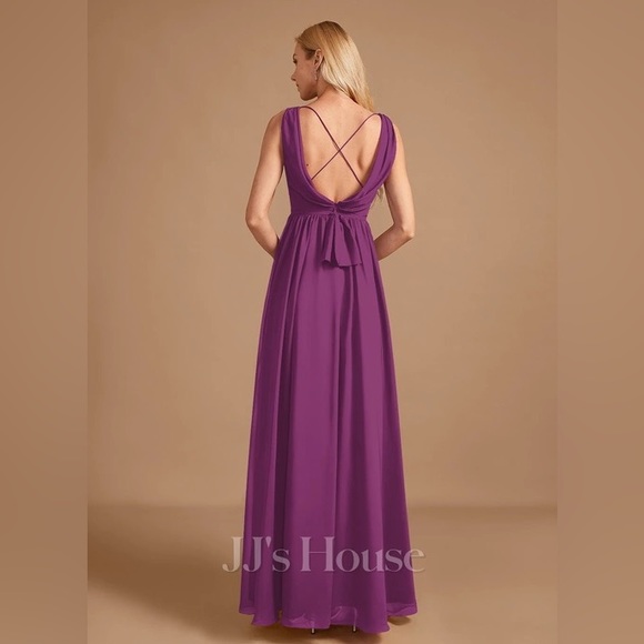 JJs House Dresses & Skirts - NWT Bridesmaid Dress